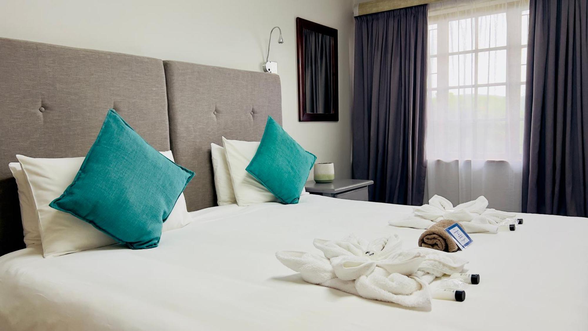 On The Estuary Hotel Knysna Luaran gambar
